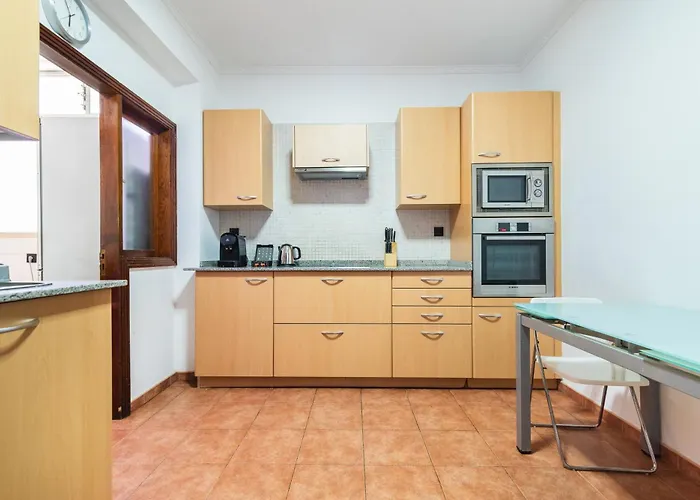 Mesa Y Lopez Deluxe Apartament